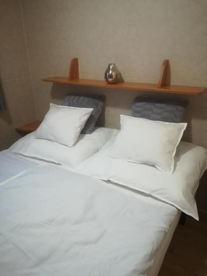 Coral Mobile Home Privlaka  Ngoại thất bức ảnh