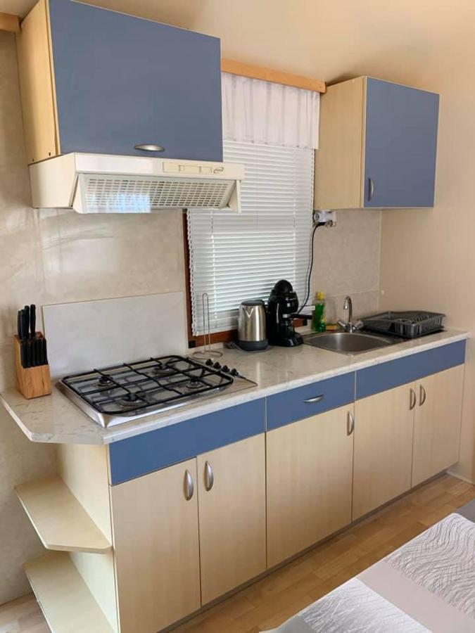 Coral Mobile Home Privlaka  Ngoại thất bức ảnh